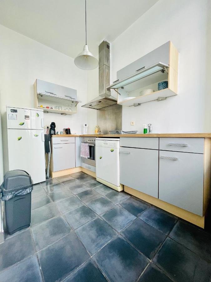 Down-Town 1 Bedroom Flat 布鲁塞尔 外观 照片